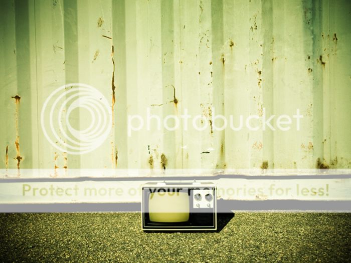 photo Retro-TV-Is-That-Not-Enough-For-You_zpsdf34c4d1.jpg